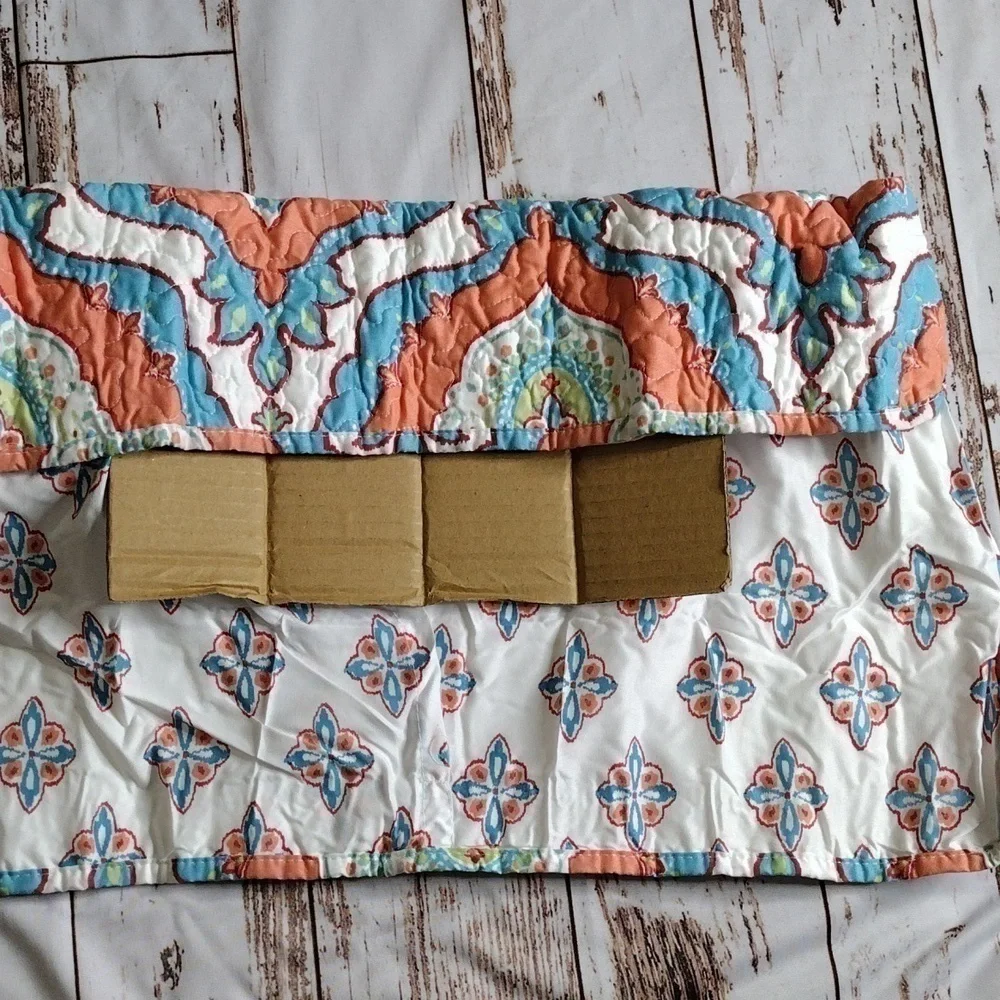 Jasmine‎ Road Full/Queen Quilt Set